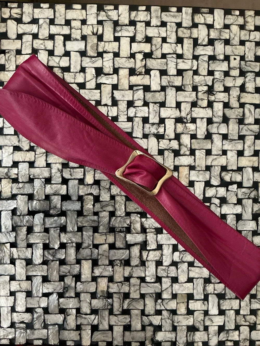 VINTAGE 80s 90s Fuchsia Leather Wrap Belt